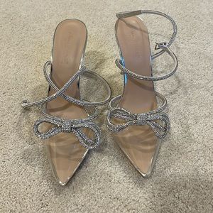 Clear bow heels